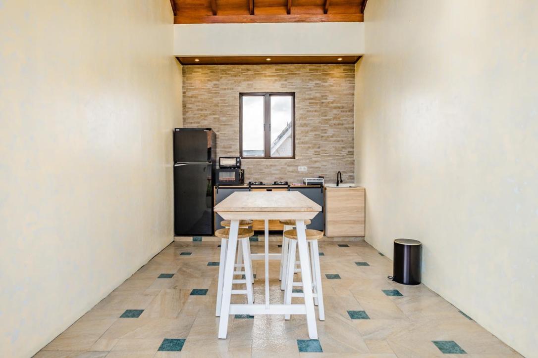 Appartement Ellisani Bali à Canggu Chambre photo